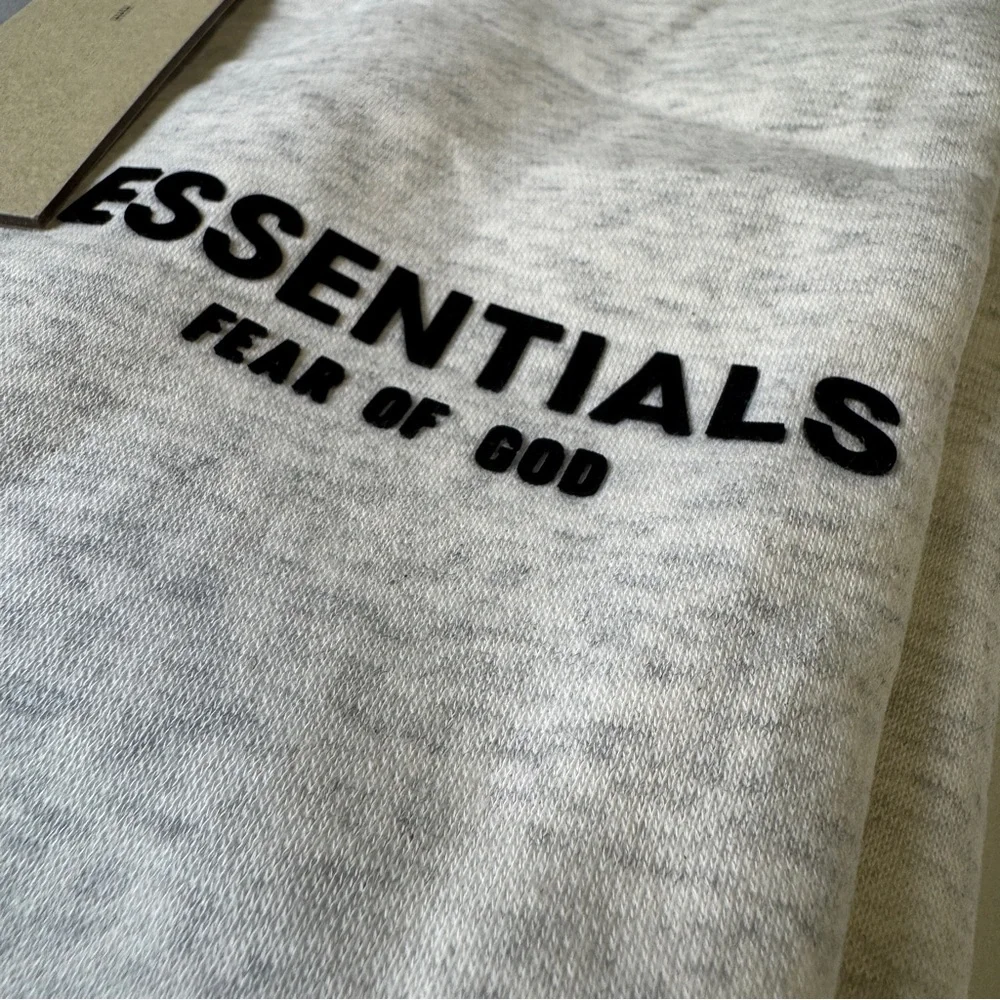 Fear of God Essentials Hoodie Light Gray Pullover Mens Womens Unisex - Picture 4 of 6